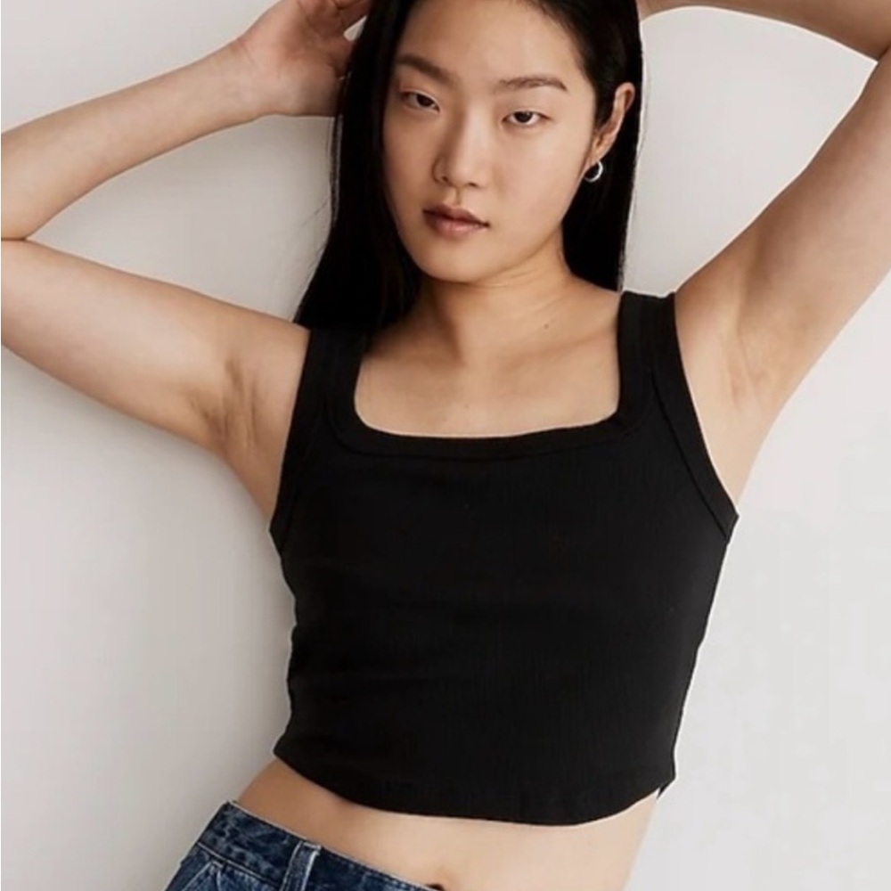 Madewell Tailored Crop Tank - Black